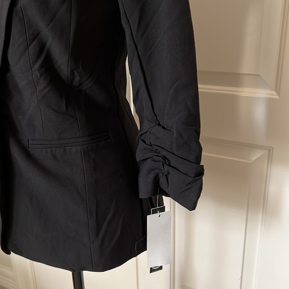 NWT 🩷XOXO junior one button blazer - Picture 2 of 6